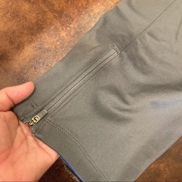 Ladies Under Armour Athletic Pants - Picture 2 of 4